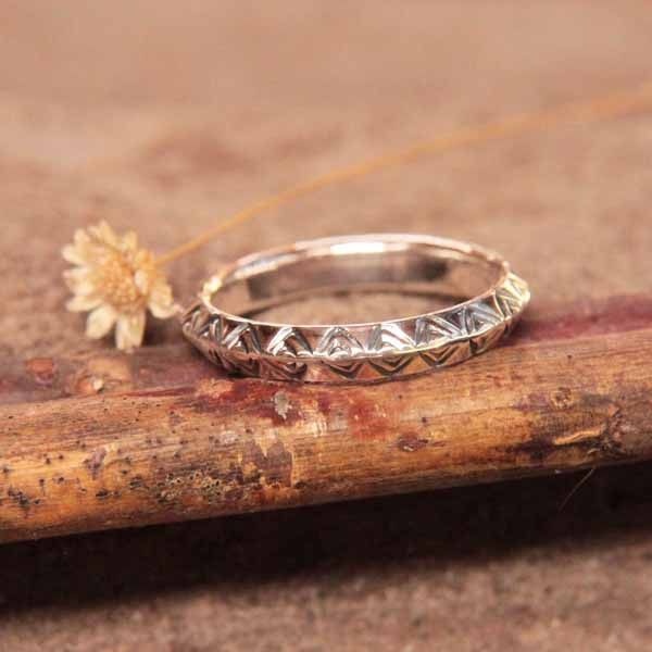 Bague En Argent Massif Ovale Ciselée - Taille 53 - Occasion