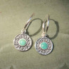Boucles Mirna anneaux argent et breloque celtique turquoise