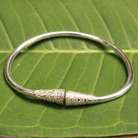 Bracelet Malgache Jonc Vohangy en argent massif