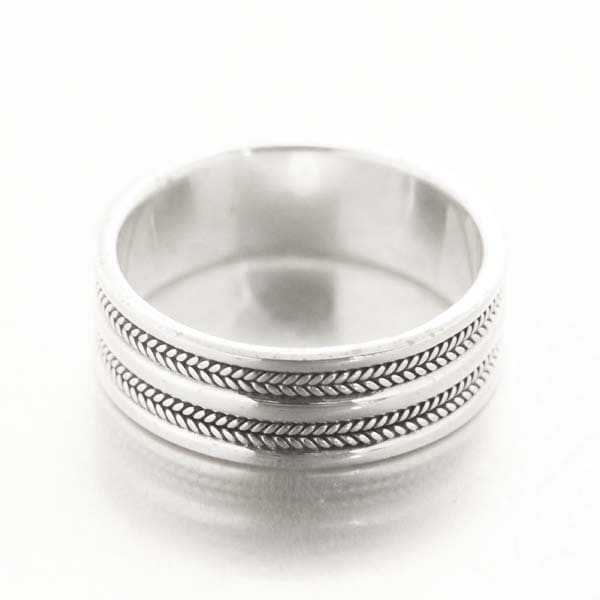 Bague argent Lamui anneau ethnique ciselé