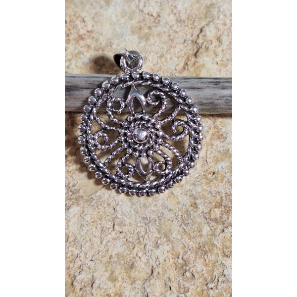 Pendentif en argent Flora