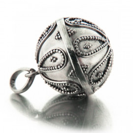 Pendentif argent Bola de grossesse larmes ciselées