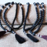 Collier mâlâ Tibétain agates noires, lave et cristal
