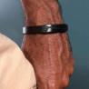Bracelet fantaisie homme Guga cuir noir et plaque acier