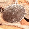 Collier aztèque médaillon pierre du soleil argent