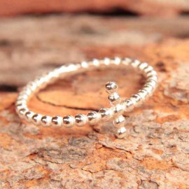 Bague Prayer anneau fin croix et boules d'argent