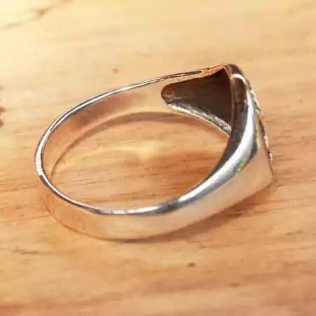 Chevalière ronde oeil céleste argent