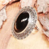 Bague qui couvre le doigt en argent avec pierre noire