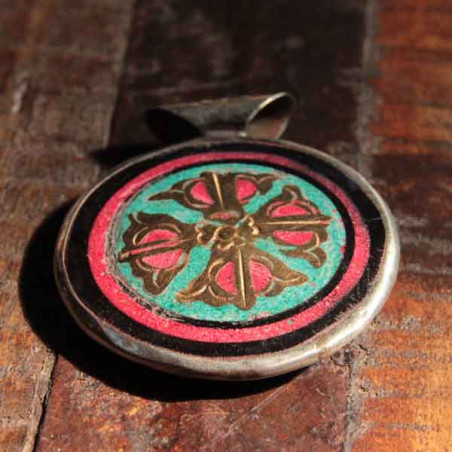 Médaillon amulette Népalaise double dorje bouddhiste