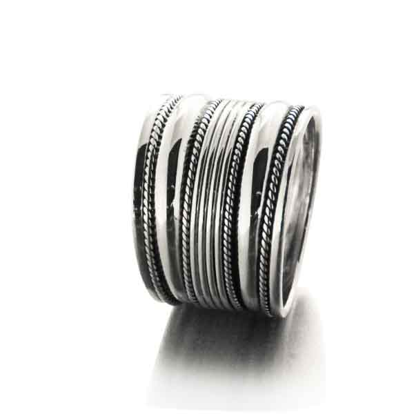 Bague large ethnique évasée en argent pour homme Bague large ethnique évasée en argent pour homme