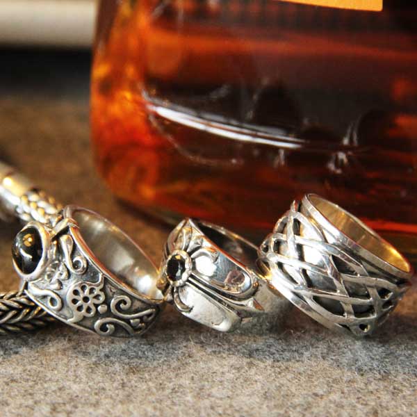 Bagues et chevalières en argent massif pour homme Bagues et chevalières en argent massif pour homme