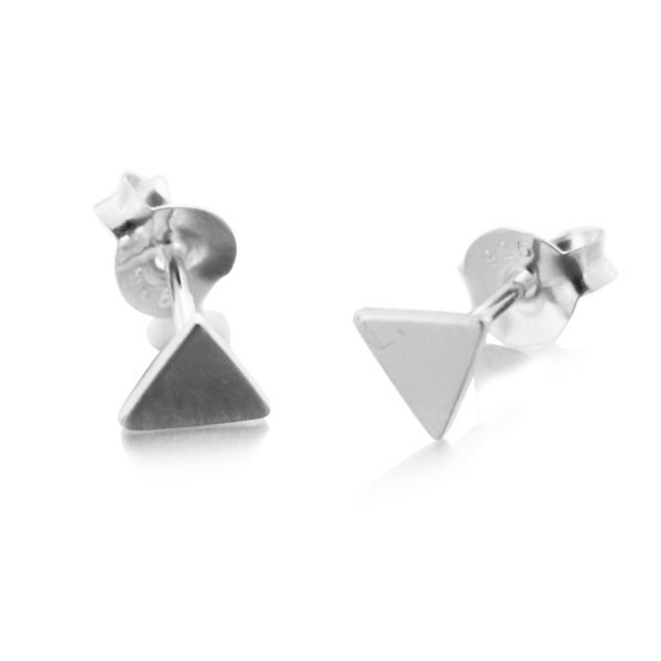 Puces d'oreilles triangulaires en argent Puces d'oreilles triangulaires en argent