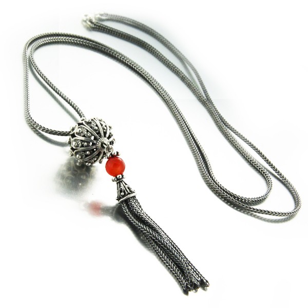 Collier long vintage en argent et cornaline