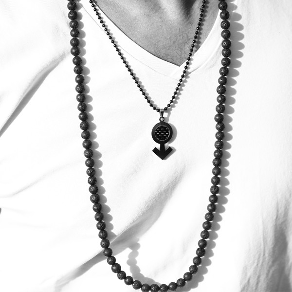 Collier long en lave volcanique et argent Collier long en lave volcanique et argent