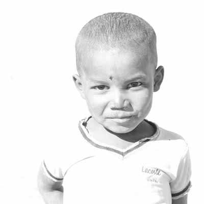 enfant de la mine d'Ilakaka enfant de la mine d'Ilakaka