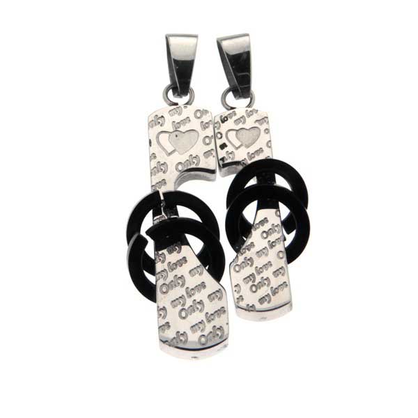 Pendentif Amore plaques coeurs et alliances mêlées Pendentif Amore plaques coeurs et alliances mêlées