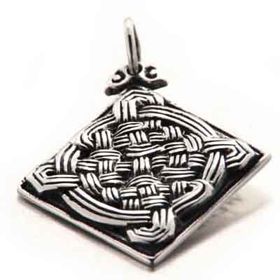 Pendentif noeud infini Tibétain en argent Pendentif noeud infini Tibétain en argent